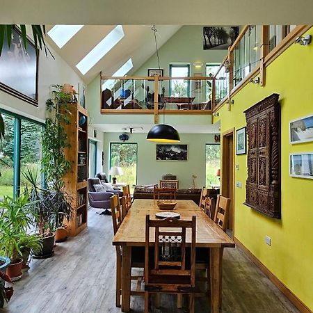 נאירן Spacious Home In Popular Rural Area מראה חיצוני תמונה